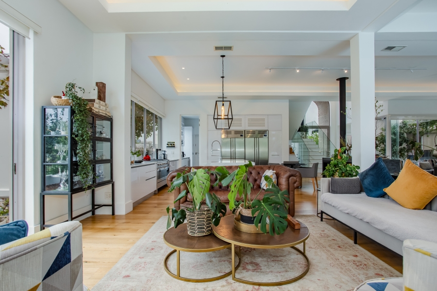 4 Bedroom Property for Sale in Val De Vie Estate Western Cape